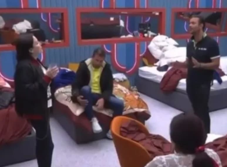 Celia Lora reclamó a Pablo Montero por un comentario sexual que le hizo al inicio del programa (CAPTURA)