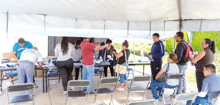 Por segundo año consecutivo, se canceló la entrega de uniformes escolares subsidiados en Durango. (ARCHIVO)