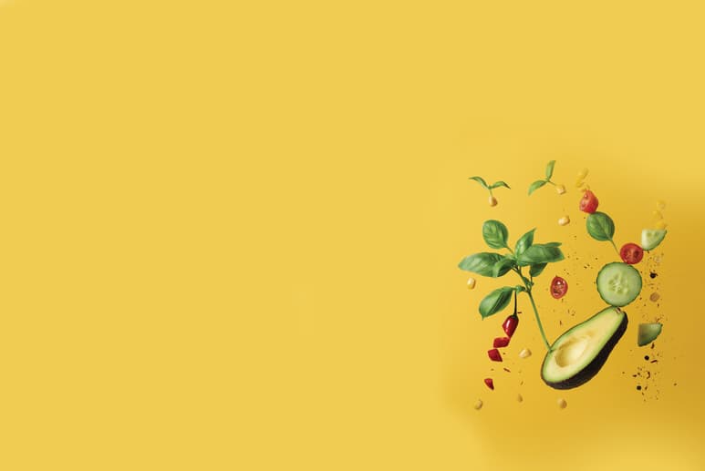 Las propiedades del aguacate lo convierten en uno de los elementos más usuales en las dietas (ESPECIAL)