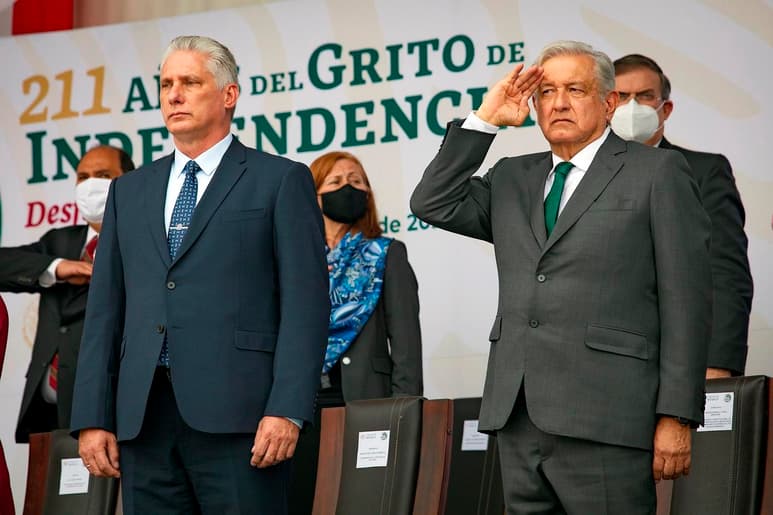 Rubén Moreira señaló que el hecho de que el mandatario mexicano le haya permitido el micrófono al presidente de Cuba, Miguel Díaz-Canel, 'no nos debe alarmar ni extrañar, porque esto sucede en muchos países del mundo'. (ARCHIVO)