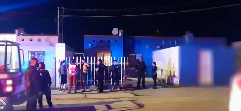 El hombre informó a las autoridades que tenía problemas maritales con María, y que esta constantemente amenazaba con quitarse la vida; el Ministerio Público investiga el presunto suicidio. (EL SIGLO DE TORREÓN)