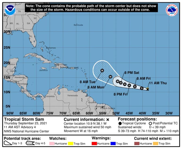 La tormenta tropical 'Sam' se formó en el Atlántico y se espera se convierta en un huracán poderoso. (TWITTER)