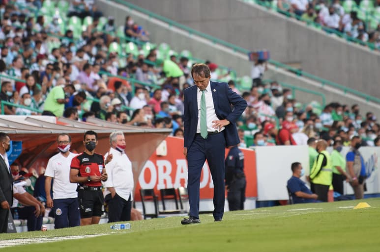 El timonel albiverde confesó que Rayados será complicado el domingo, pero es un duelo que deben ganar sí ó sí.