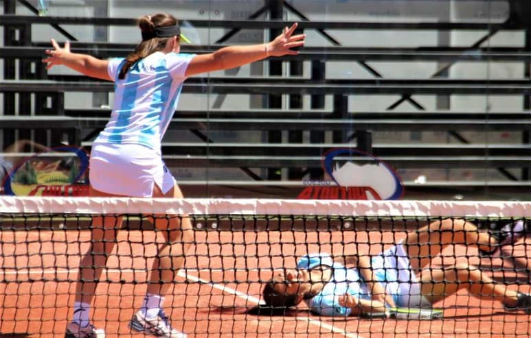 Argentina ganó la Copa de Nacionales en la rama femenil tras derrotar a las brasileñas. (RAVELO SPORT)