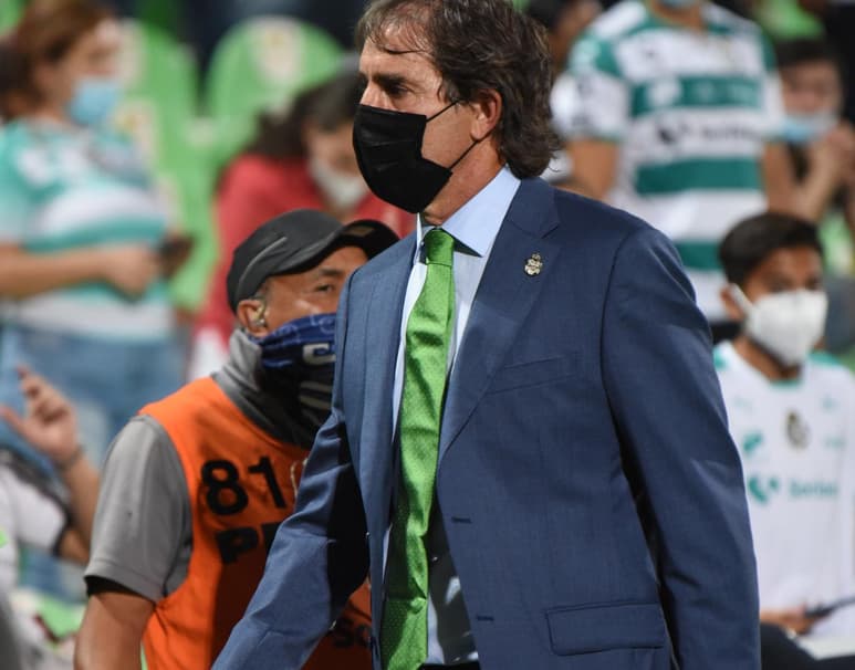 Para Guillermo Almada, técnico de los Guerreros, el resultado no fue justo, ya que dice que su equipo generó más ocasiones. (ERICK SOTOMAYOR)