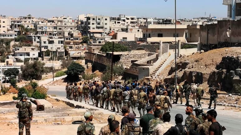 El Gobierno turco acusó este lunes a Rusia de violar el alto el fuego pactado por los dos países en Siria, donde apoyan a bandos opuestos, y denunció un aumento de los bombardeos sobre la región de Idlib, el último reducto de los rebeldes al régimen sirio. (ARCHIVO)