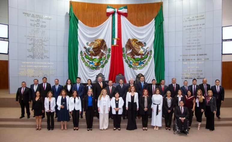  La nueva legislatura habrá de declararse legítimamente constituida e instalada este primero de octubre. (ARCHIVO)