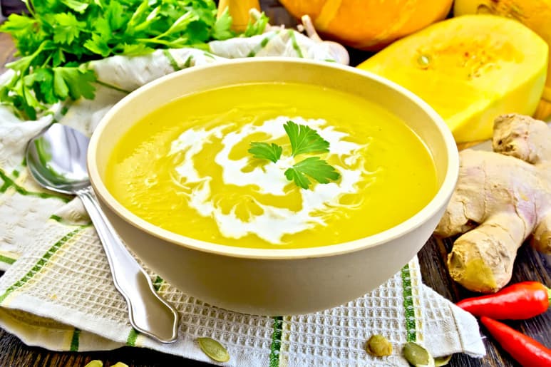 Crema de calabacita y aguacate