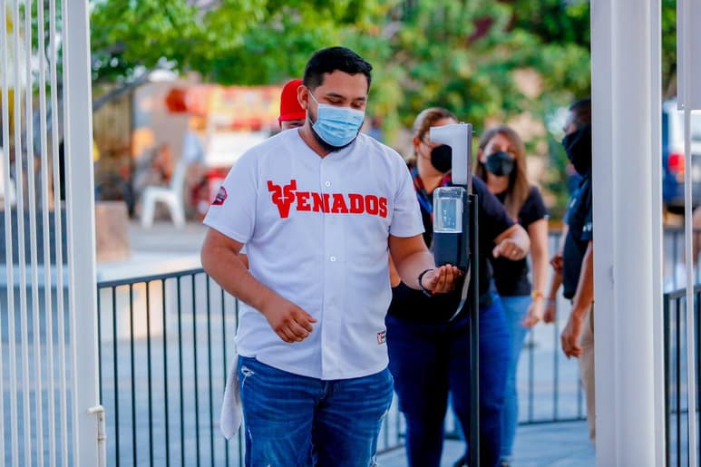 Con acceso al público en todas sus plazas, la Liga ARCO Mexicana del Pacífico inicia este martes la actividad de la temporada 2021-2022.