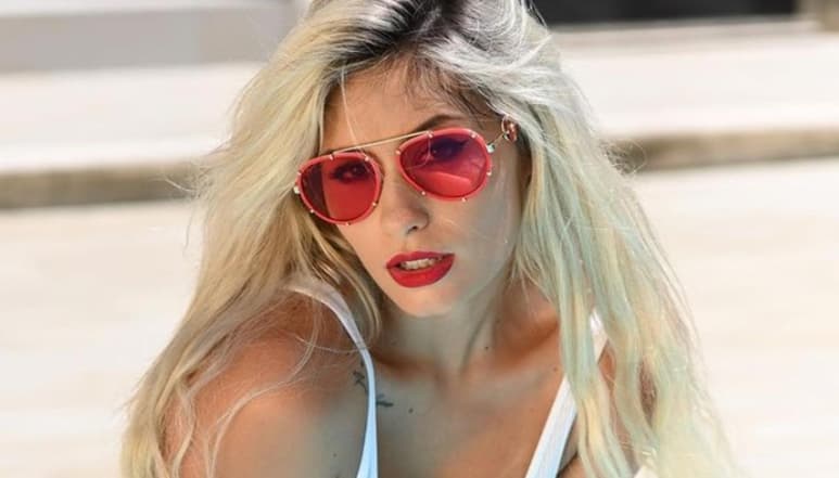 La entusiasta del fitness vuelve a 'deleitar' con su belleza en redes sociales (@ISSAVEGAS)