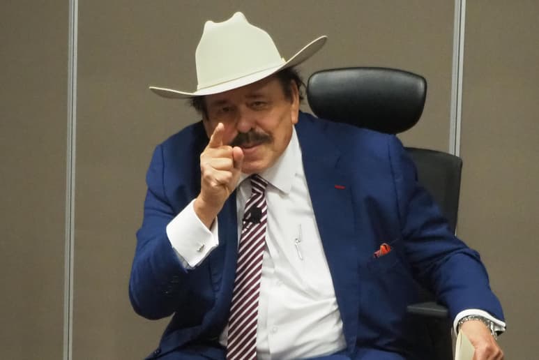 No pedirá licencia para ser investigado. (ARCHIVO)