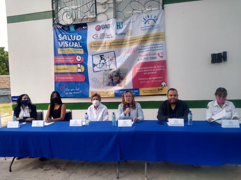 Es una afección resultante de enfocar los ojos en algún dispositivo electrónico. (ARCHIVO)