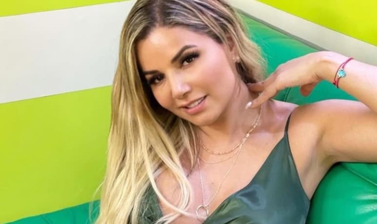La actriz 'cautivó' a sus seguidores en redes sociales al mostrarse con un minivestido (@ALEIDANUNEZ)