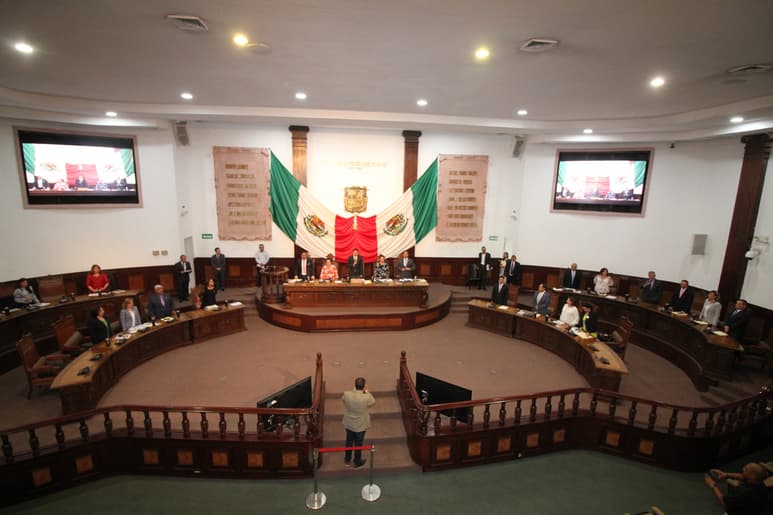 El regidor formalizó ante el Congreso del Estado una demanda de juicio politico contra el alcalde. (EL SIGLO DE TORREÓN)