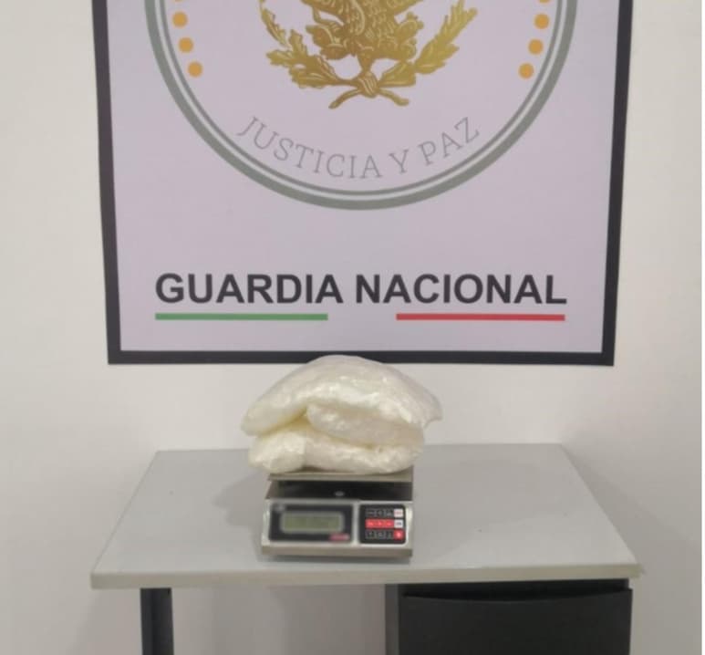 El paquete provenía de Durango y tenía destino a Saltillo, Coahuila.