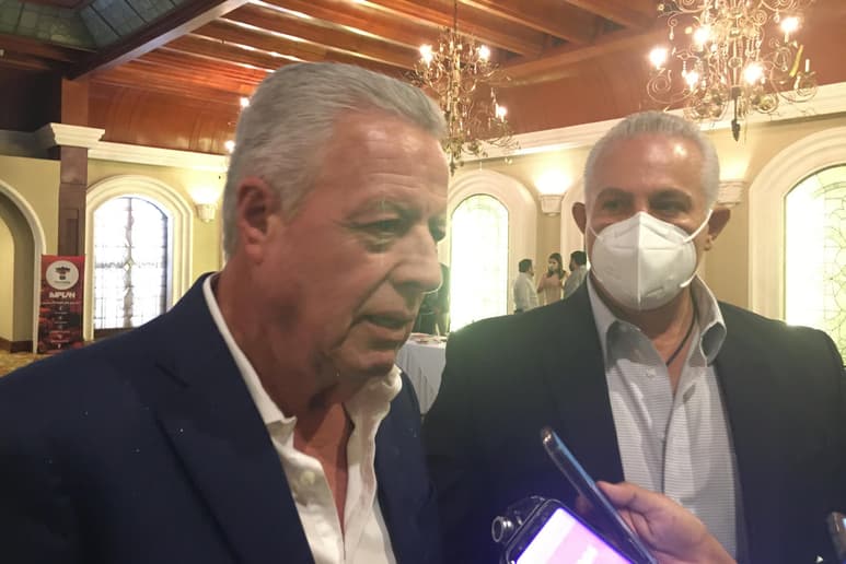 De cara a la entrada del alcalde electo Román Cepeda y la salida de Jorge Zermeño. (ARCHIVO)