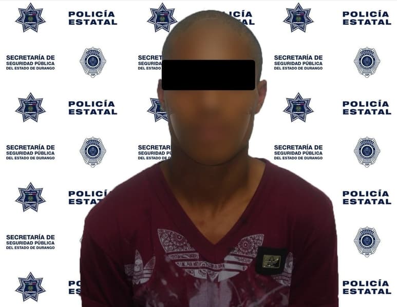 Policía Estatal frustra huida de dos individuos que robaron un auto. (EL SIGLO DE TORREÓN)