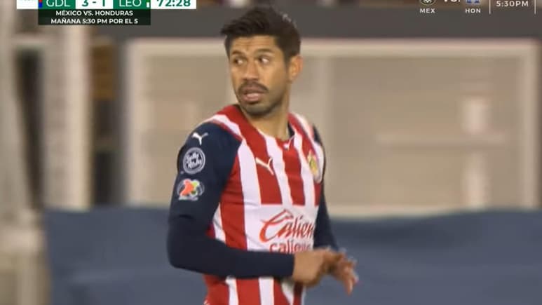 El cuatro veces campeón de Liga MX y ganador de la medalla de oro en los Juegos Olímpicos de Londres 2012, Oribe Peralta, continúa dando su vida dentro de las canchas de futbol a sus 37 años. (ESPECIAL)