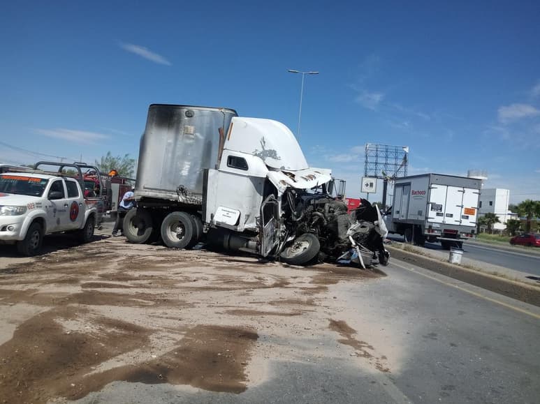 Solo se reportó una persona lesionada. (EL SIGLO DE TORREÓN)