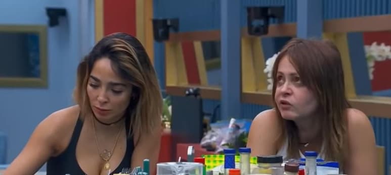 En una conversación con Manelyk, Verónica Montes y Cristina Eustace, la actriz venezolana confesó cuánto tiempo lleva sin tener relaciones sexuales. (ESPECIAL)