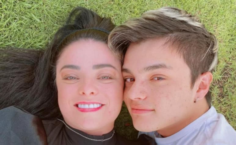 A causa de la pandemia, la actriz Violeta Isfel no ha podido realizar los trámites para la visa y pasaporte de su hijo Omar. (CORTESÍA)