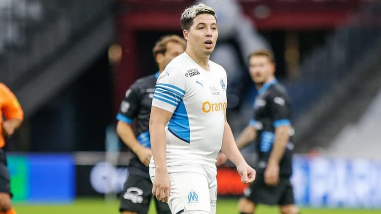 El jugador Samir Nasri se retiró del futbol de manera oficial en septiembre, pero desde mucho tiempo no se le veía en una cancha de debido a una sanción por dopaje. 
