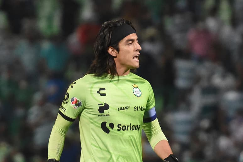 Tras en descanso por la Fecha FIFA, la Liga MX continúa actividades con la jornada 13, en donde los Guerreros de Santos Laguna visitarán a Pachuca, y una publicación en redes sociales dio esperanza a la afición del regreso de Carlos Acevedo a la portería.