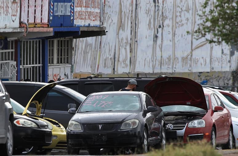 Recursos deberán ser canalizados para tapar baches. (ARCHIVO)