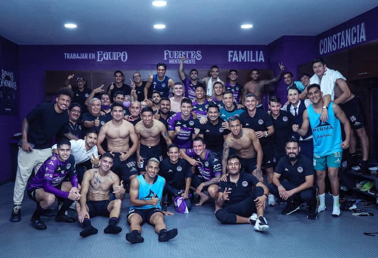 El valor de la victoria esta noche sobre el Atlas tiene un valor extra para el técnico del Mazatlán FC. Beñat San José considera que vencieron a un candidato al título del Apertura 2021. (ESPECIAL)