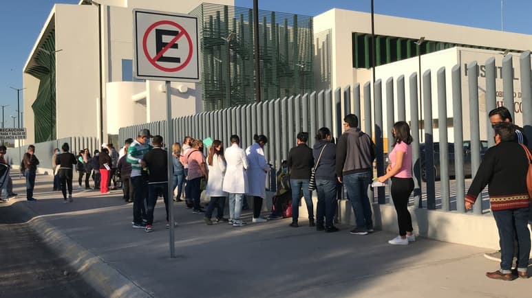 Baja fue la afluencia de los menores acompañados por sus padres en el primer día de vacunación. (GUADALUPE MIRANDA)