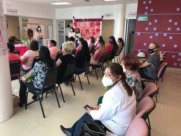 Todos los servicios que se ofrecen en la Uneme-Dedicam son sin costo y las mujeres pueden ser referidas a otras instituciones. (GUADALUPE MIRANDA)