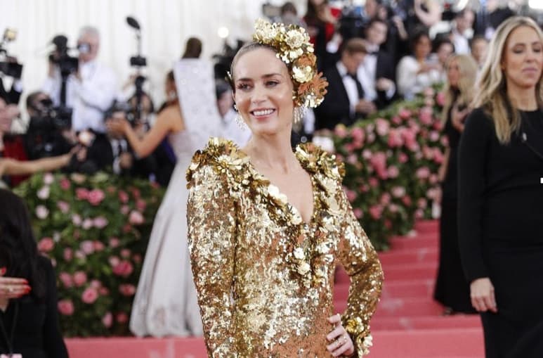 El cineasta Christopher Nolan fichó a la actriz Emily Blunt para el reparto de 'Oppenheimer', una película que girará en torno a Robert Oppenheimer, conocido popularmente como 'el padre' de la bomba atómica.