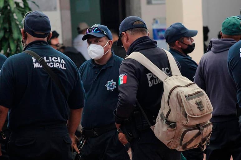 Se está liquidando a toda la policía municipal y están entrando fuerzas del estado. (EFE)