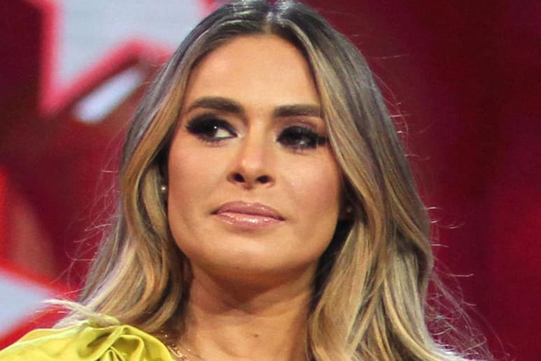 La conductora del programa matutino 'Hoy', ha estado ausente de la pantalla chica en varias transmisiones, lo que ha generado expectación en la prensa y su público debido a que se ha especulado mucho sobre cual es la razón por la que no ha estado presente en la televisión.