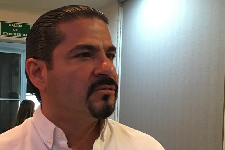 La Miscelánea Fiscal 2022 limita los apoyos que les puedan otorgar empresas privadas o particulares, señaló el diputado federal por Coahuila, Shamir Fernández Hernández. (ARCHIVO)