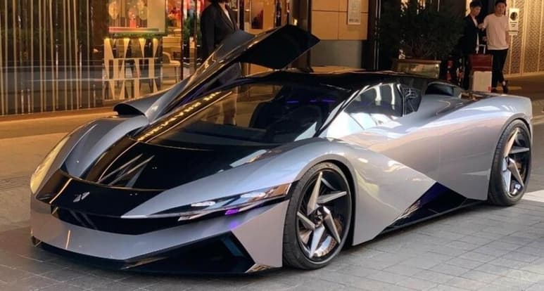 Según sus creadores, el auto está libre de emisiones y además posee una potencia de 1835 hp que lo hará capaz de recorrer hasta 600 kilómetros entre cargas (ESPECIAL)