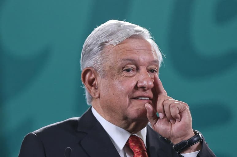 El presidente Andrés Manuel López Obrador criticó a la Feria Internacional del Libro de Guadalajara. (EFE)
