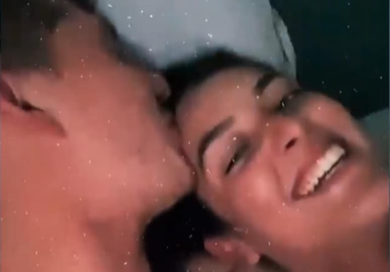Nerea Godínez, la ex prometida de Octavio Ocaña, compartió una fotografía del féretro de su novio el día de su velorio, acompañado de una frase conmovedora con la que expresa su dolor. (ESPECIAL)