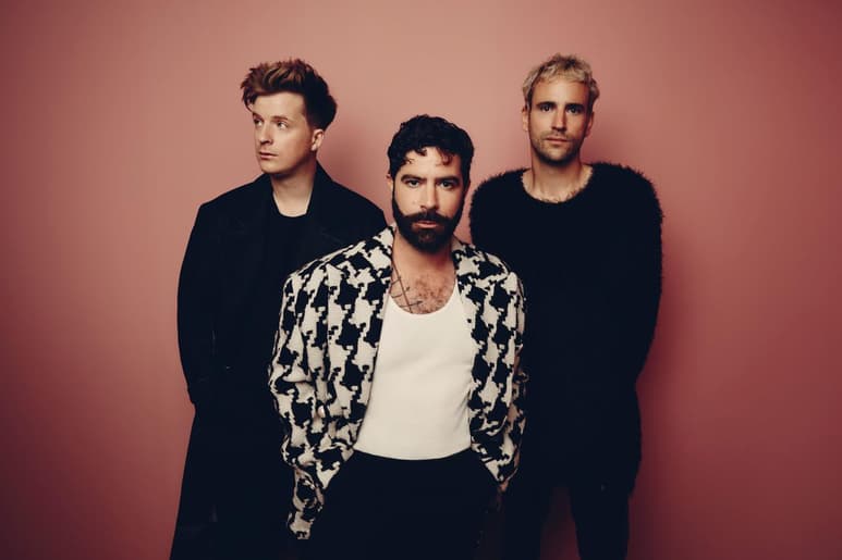Como la primera muestra de su esperado nuevo álbum. (ESPECIAL)