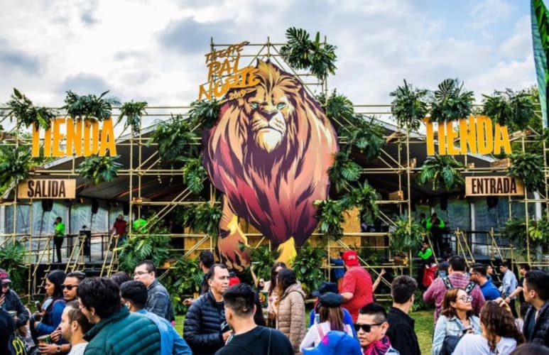 La Secretaría de Salud de Nuevo León, exigirá a los asistentes al Festival Tecate Pa'l Norte, a realizarse los días 12 y 13 del presente mes en el Parque Fundidora, contar con certificado de vacunación con esquema completo, o pruebas PCR negativas a COVID-19 con vigencia menor a 72 hora, para quienes sólo tengan una sola dosis o ninguna. (CORTESÍA)
