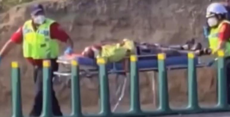 A una semana de la muerte del actor, Octavio Ocaña, en el Estado de México, surge un nuevo video en el que se aprecia el momento en que el actor es atendido por paramédicos. (ESPECIAL)