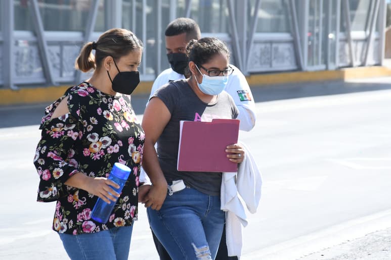 Del 31 de octubre al 6 de noviembre se registraron 140 menos contagios de COVID-19 en Coahuila que en la semana previa. (ARCHIVO)