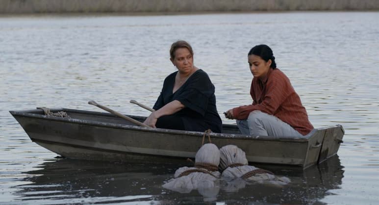Cinta es protagonizada por actriz brasileña Camila Mendes y la reconocida mexicana Adriana Barraza. (CORTESÍA)