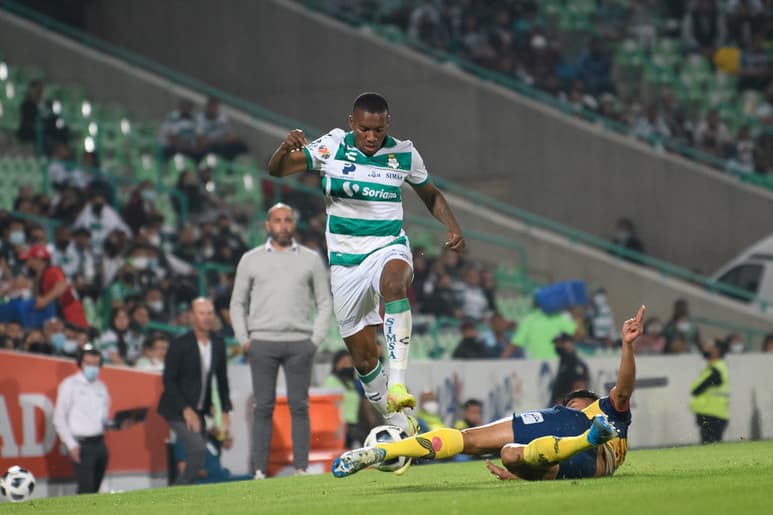 El volante colombiano espera tener un mejor rendimiento contra los potosinos en el repechaje, a diferencia del último partido de la campaña regular en el Corona ante el mismo Atlético de San Luis. (JORGE MARTÍNEZ)
