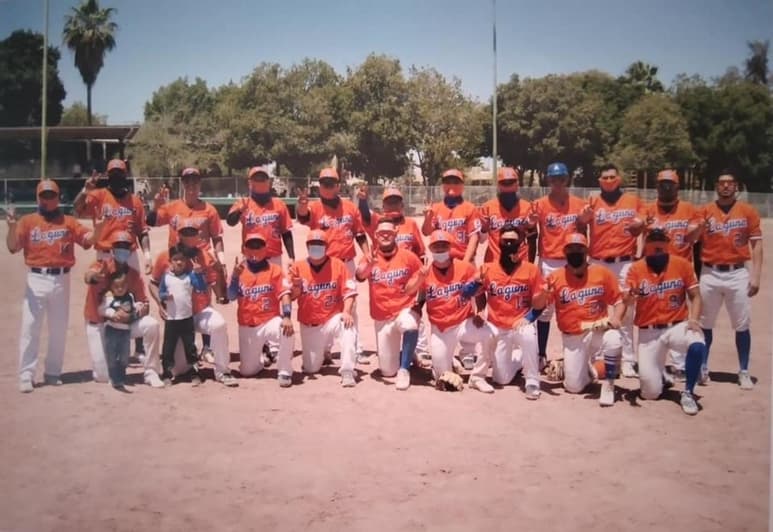 El Deportivo Efraín Tapia mostró su poderío y logró el campeonato de la Primera Fuerza en la Liga de Beisbol de Empleados y Profesionistas.