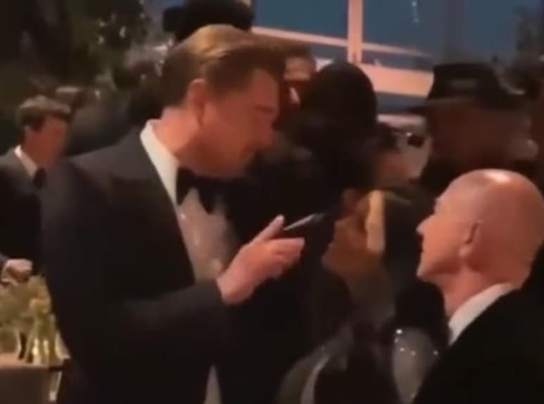 El multimillonario Jeff Bezos se tomó con humor el video viral donde se ve a su novia, la periodista Lauren Sánchez, muy cercana y sonriente con el actor Leonardo DiCaprio.