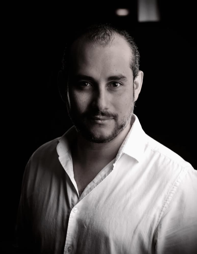Será este sábado 13 de noviembre cuando el tenor mexicano Benito Rodríguez se presente en el Centro Cultural Qasr Al Hosn de Abu Dabi, la capital de Emiratos Árabes Unidos. La presentación se efectuará en el marco de la Exposición Mundial de Dubái, donde México cuenta con importante presencia.