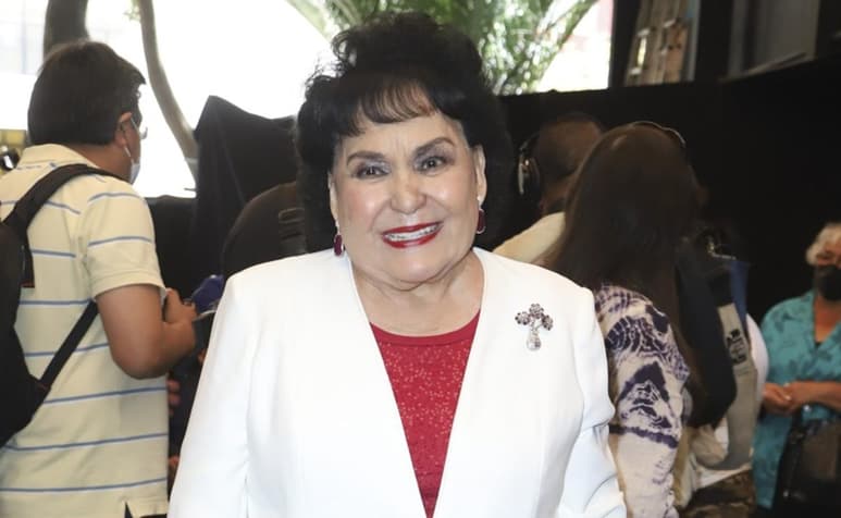 Aunque el pronóstico es delicado, no es imposible que Carmen Salinas despierte. (EL UNIVERSAL)