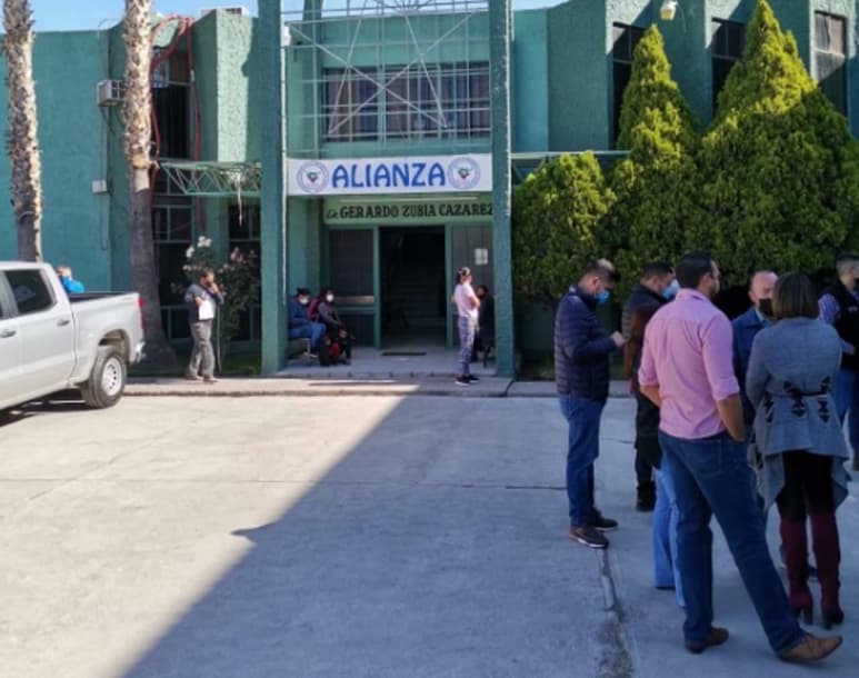 Cuando una unidad entra en reparación, se pierde lo que se paga por compostura más lo que se deja de percibir por no circular. (EL SIGLO DE TORREÓN)