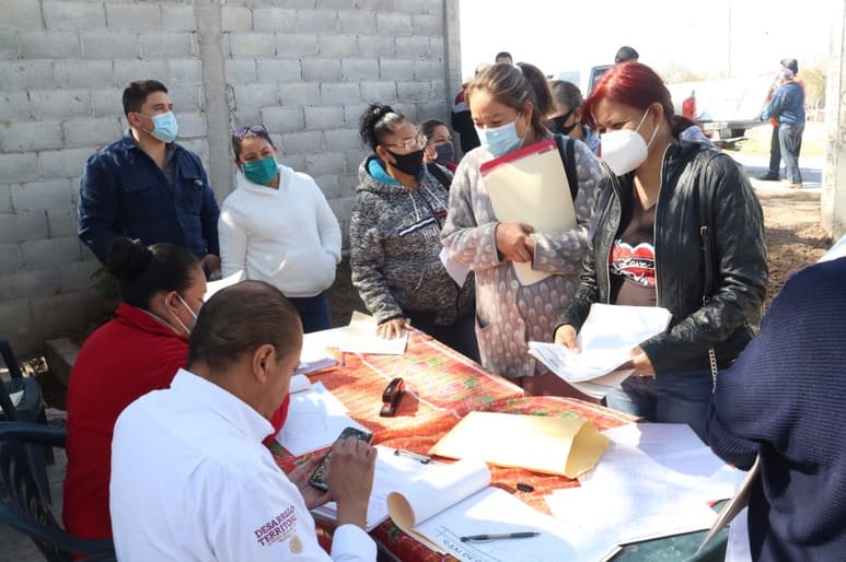Inician proceso de regularización de las propiedades en la colonia Ampliación El Chamizal, en San Pedro. (EL SIGLO DE TORREÓN)